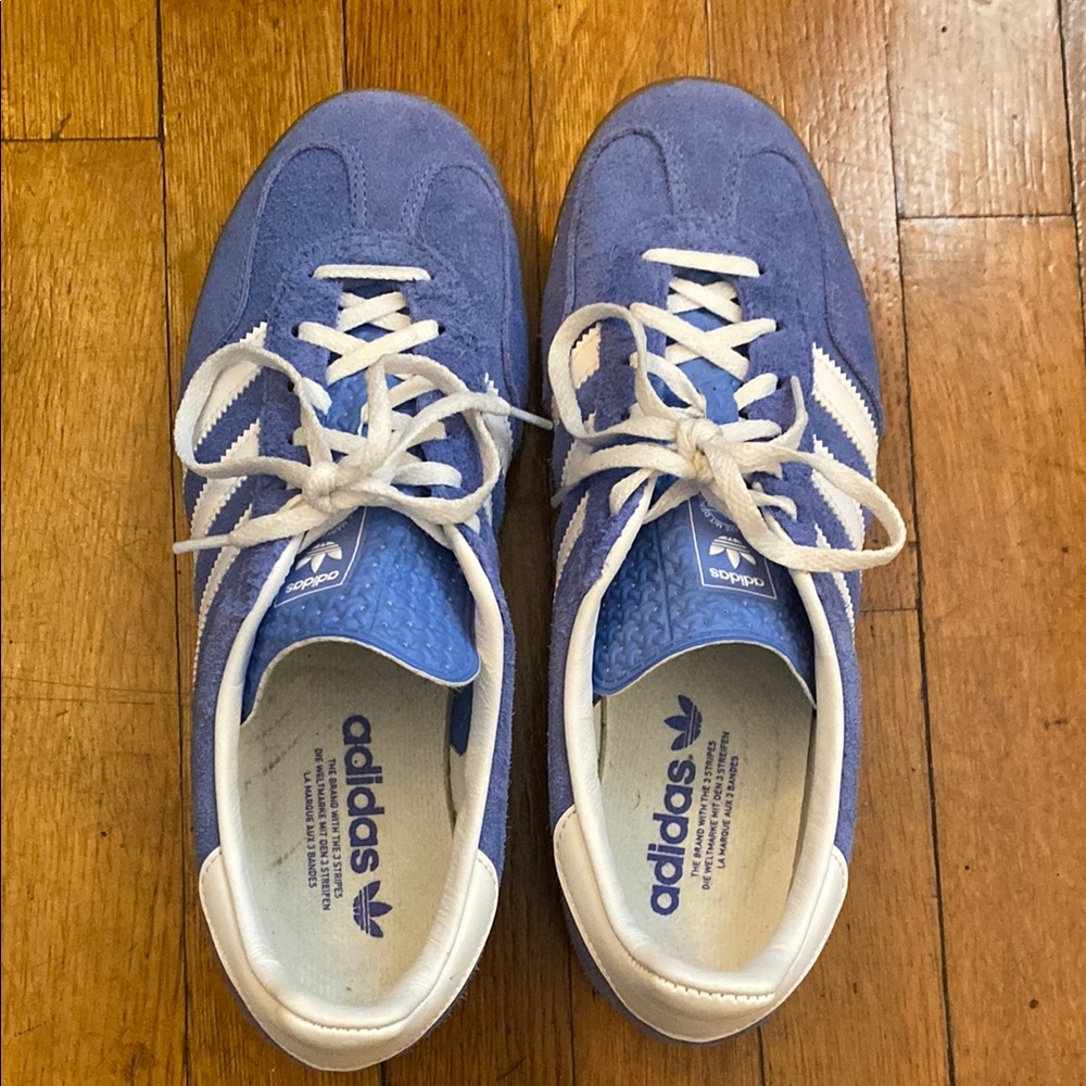 Adidas Classic Blue and White Trainers